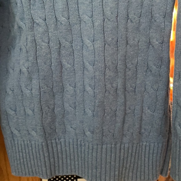 like new,cable knit sweater - Picture 4 of 5